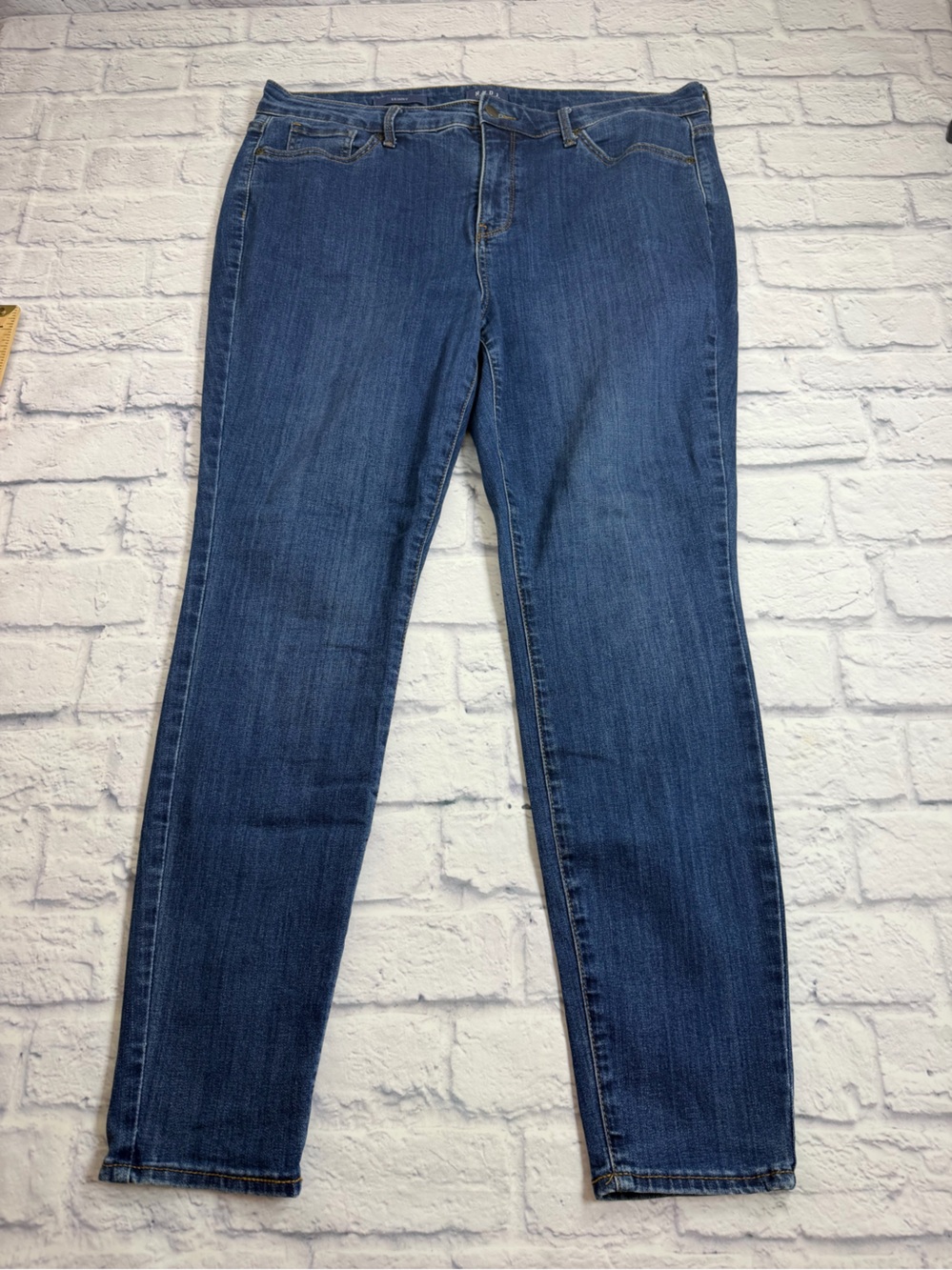 NYDJ Women's Jeans in Classic Blue. Size 14.